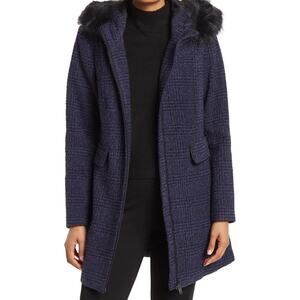 New Novelti Faux Fur Trim Hooded Bouclé Plaid Jacket in Navy Women's Size 8